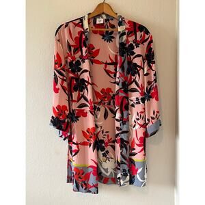 Womens CAbi Floral Print Open Front Blooming Blush Kimono Side Slit Wrap Sz XS/S